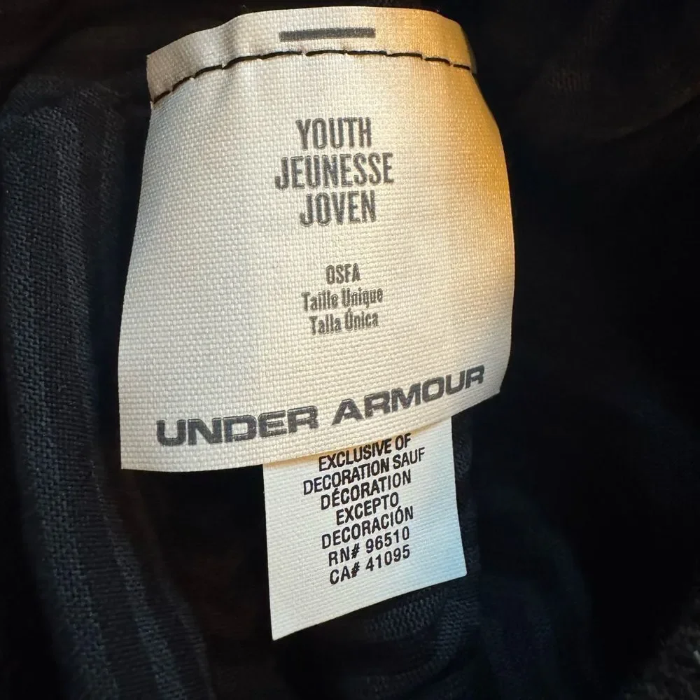 Under Armour Youth Sideline Beanie Black & Grey